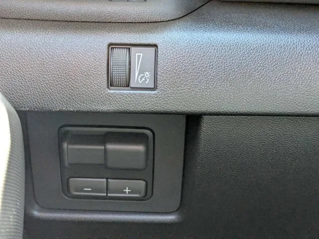 New 2026 Summit White GMC Elevation image 23