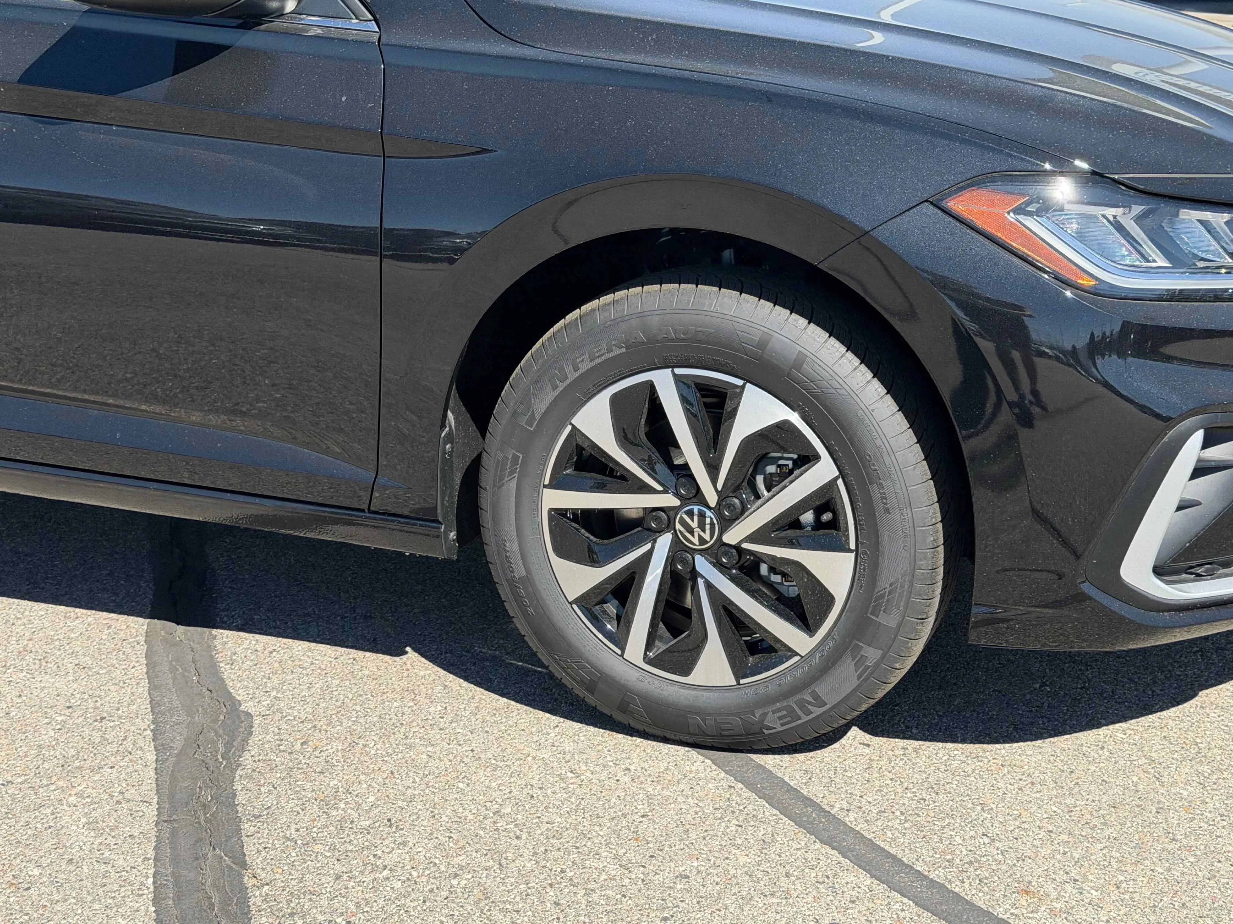 New 2026 Deep Black Volkswagen S image 10