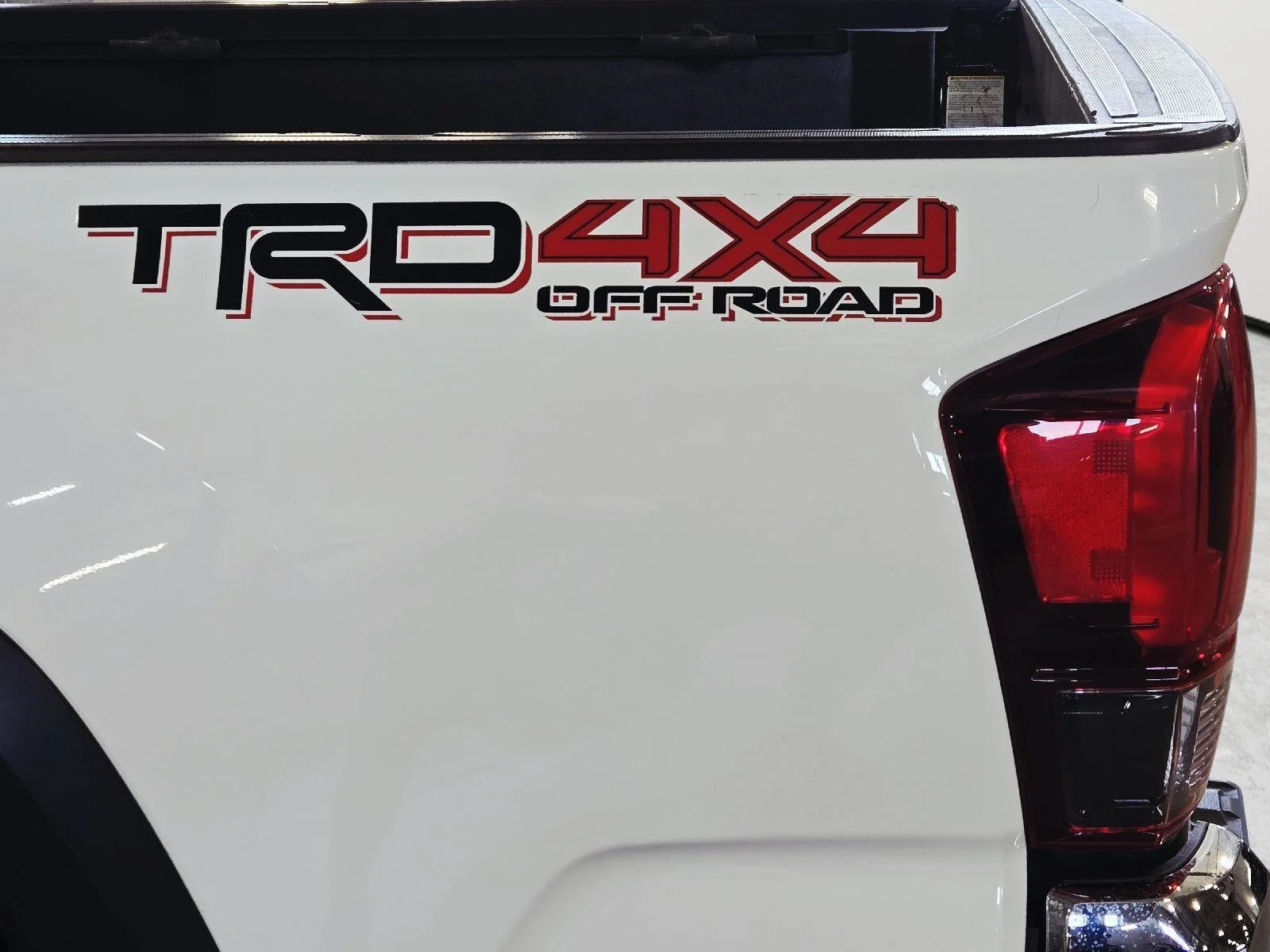 Used 2019 Super White Toyota TRD Off Road image 11
