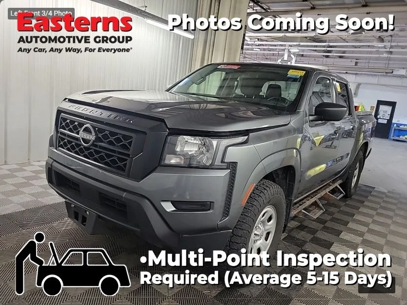 Used 2024 Gray Nissan S image 1