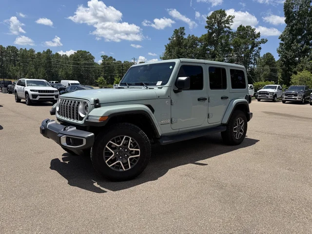 2024 Jeep Wrangler Sahara
