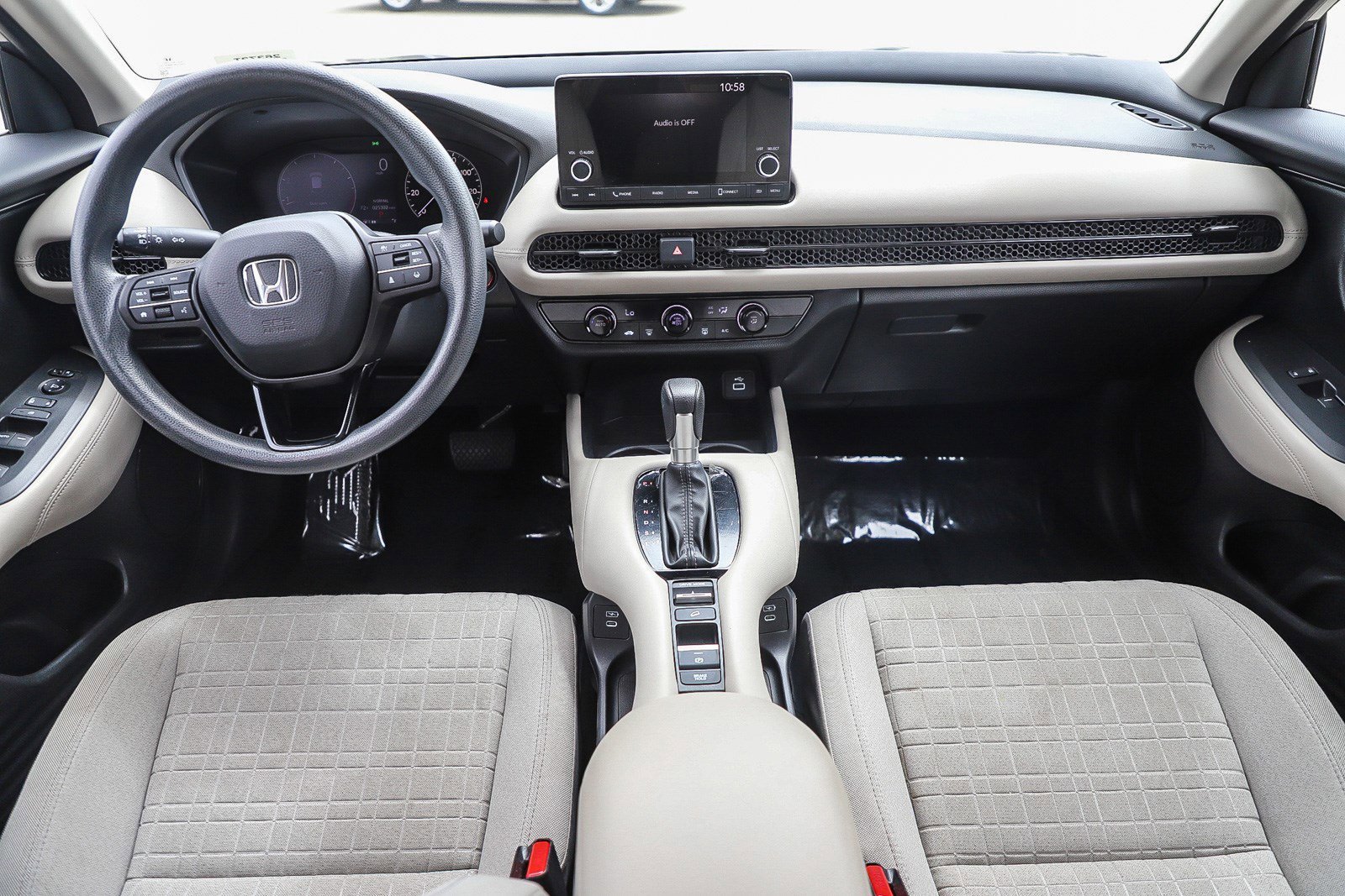 2024 Honda HR-V LX - Photo 12