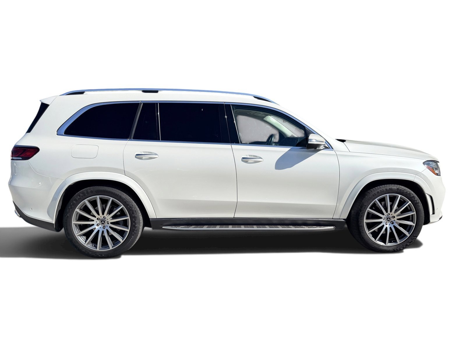Certified Used 2023 MANUFAKTUR Diamond White Metallic Mercedes-Benz GLS 450 image 17