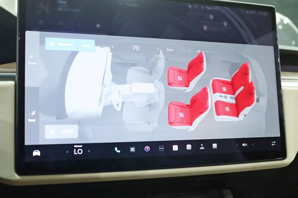 2022 Tesla Model X Base