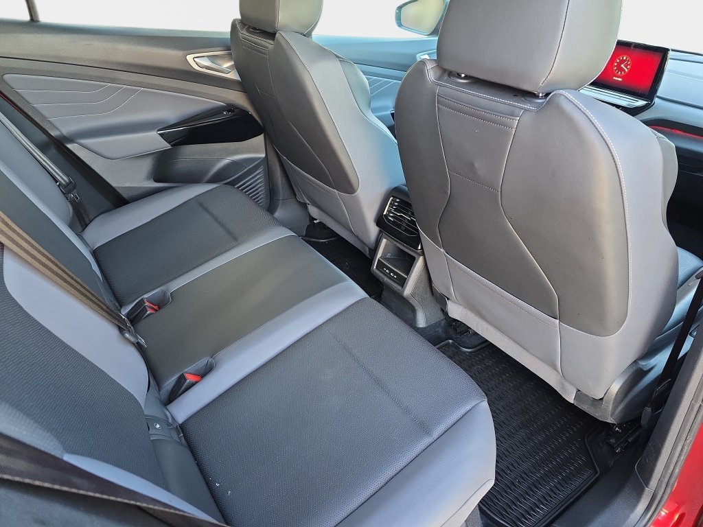 Used 2023 Red Volkswagen Pro S image 13