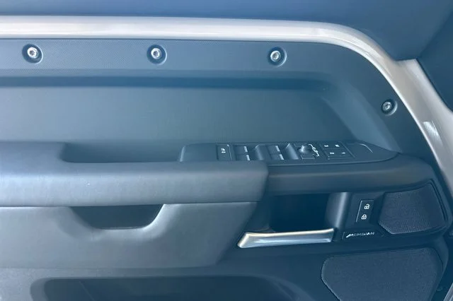 New 2026 Borasco Grey Land Rover S image 10