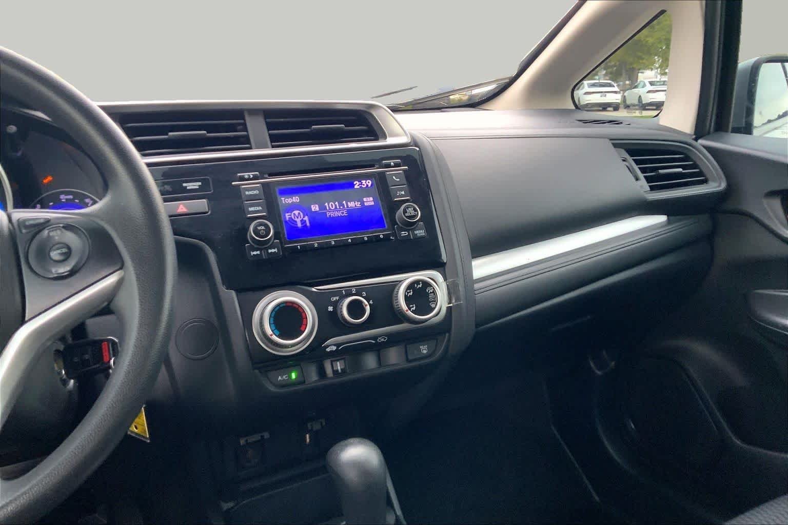 Pre-Owned 2020 Honda Fit LX