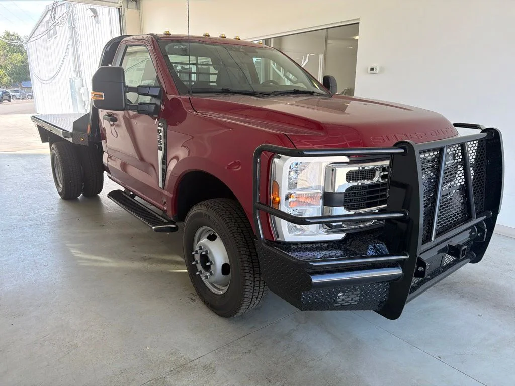 2026 Ford F-350 Super Duty Chassis Cab