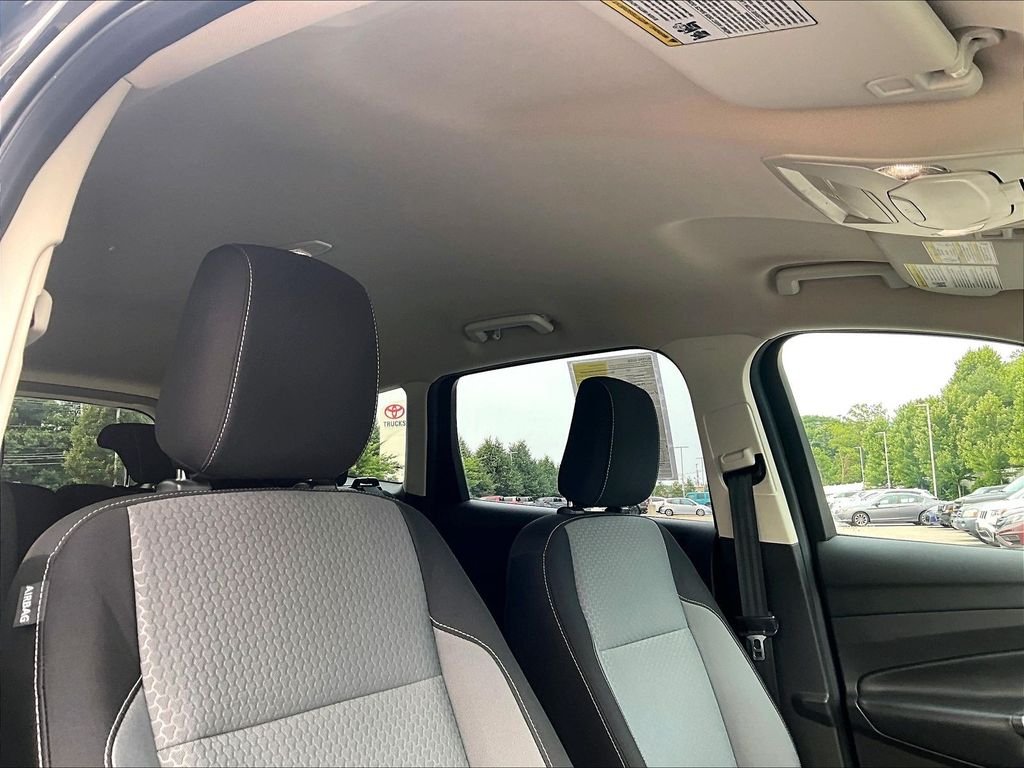 Used 2019 Black Ford SE image 22