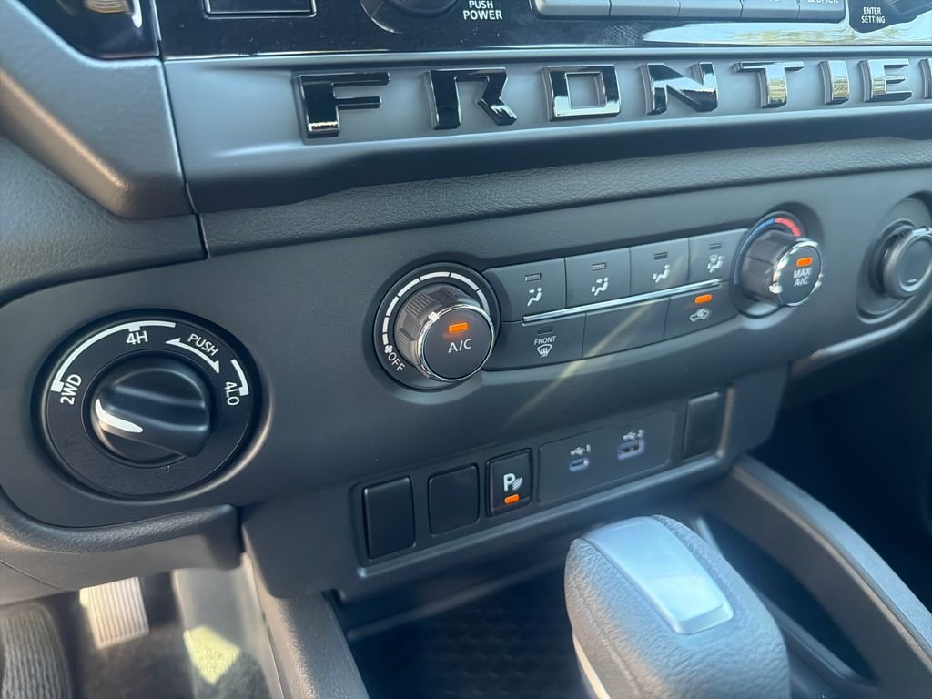 New 2026 Nissan Frontier SV 4D Crew Cab