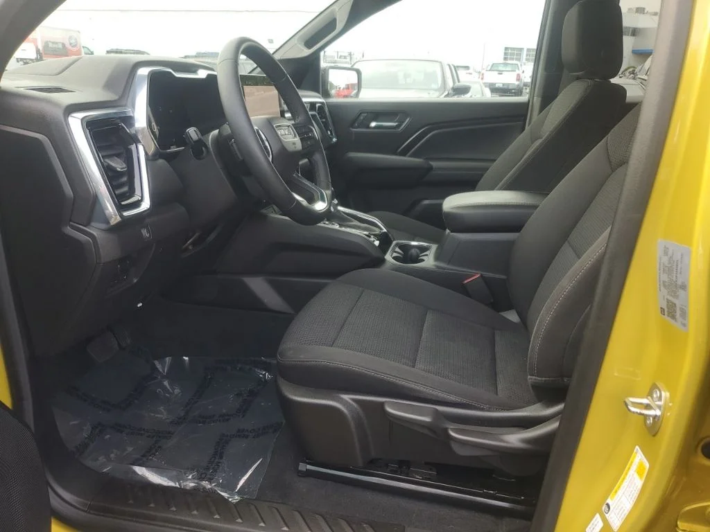 Used 2023 Red GMC Elevation image 14
