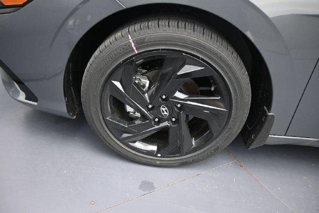 New 2026 Gray Hyundai SEL Sport image 21