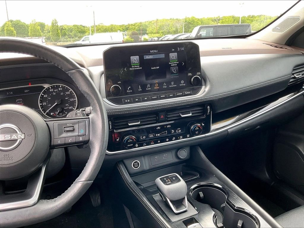Used 2023 Gray Nissan SL image 18