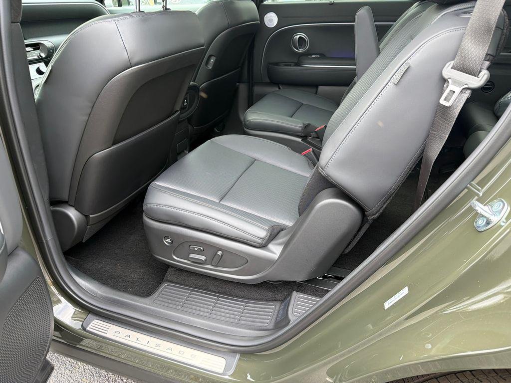 New 2026 Silver Hyundai Calligraphy FWD image 21