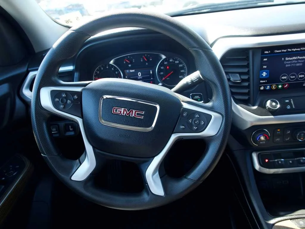 2021 GMC Acadia SLE - Photo 23
