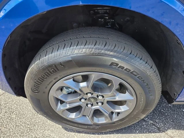 Used 2024 Blue Ford XLT image 23