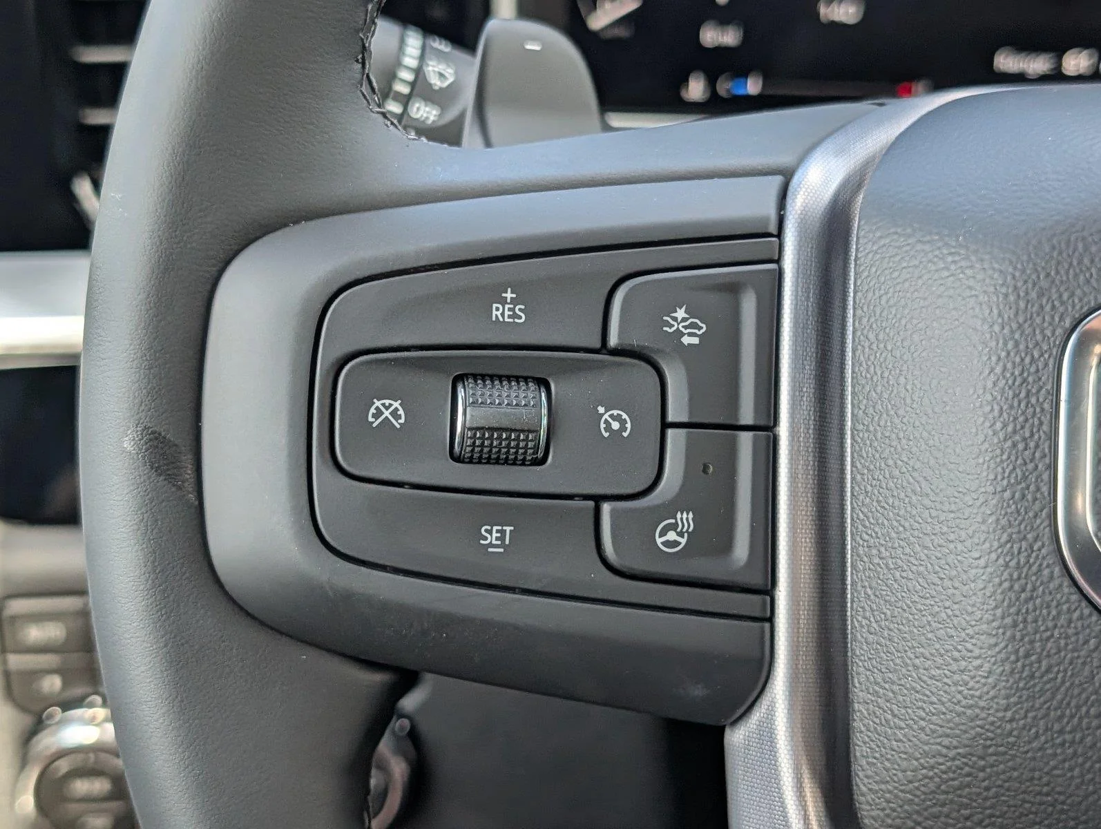 New 2026 Summit White GMC SLT image 26