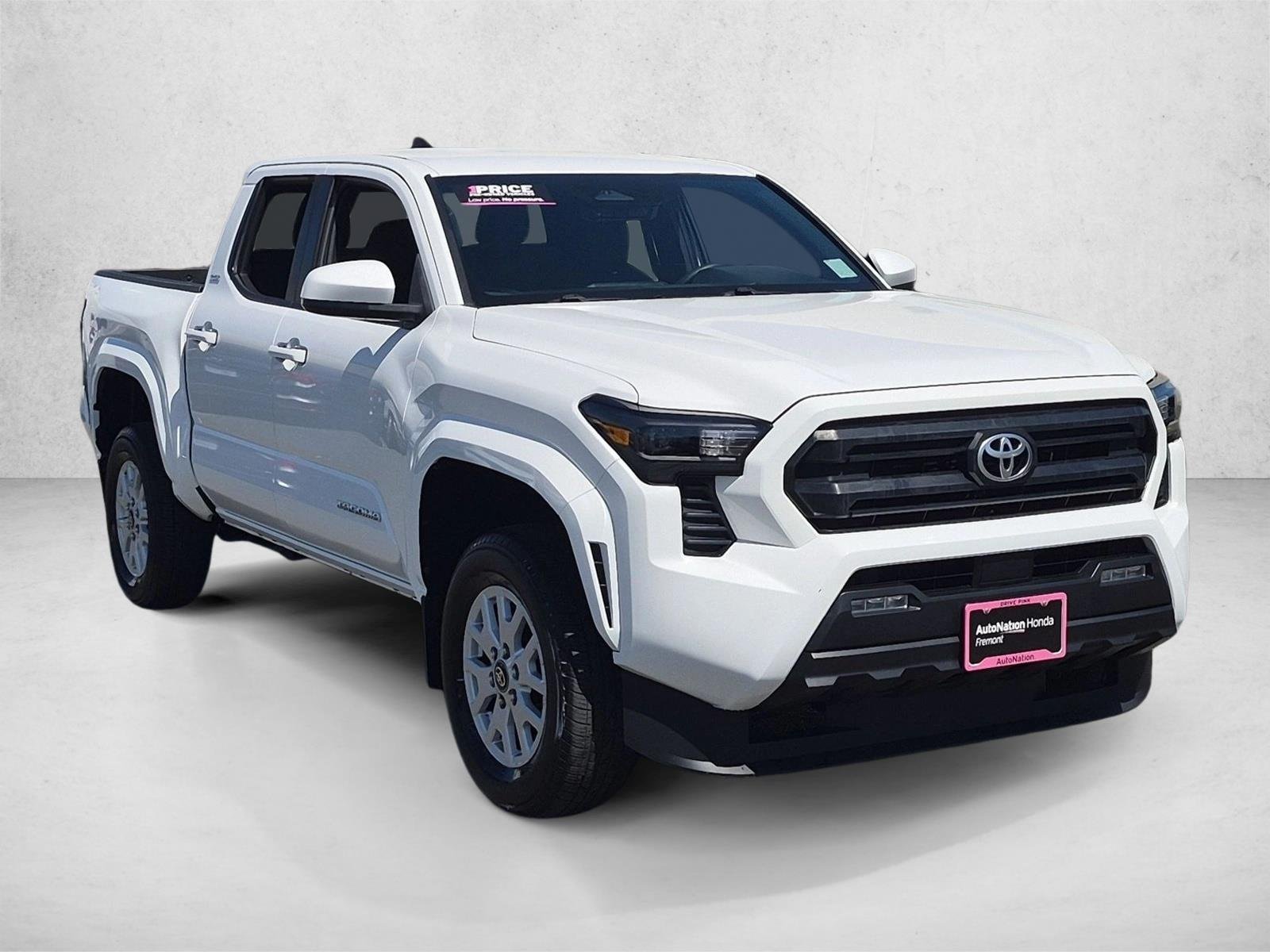 Used 2024 Ice Cap Toyota SR5 image 3