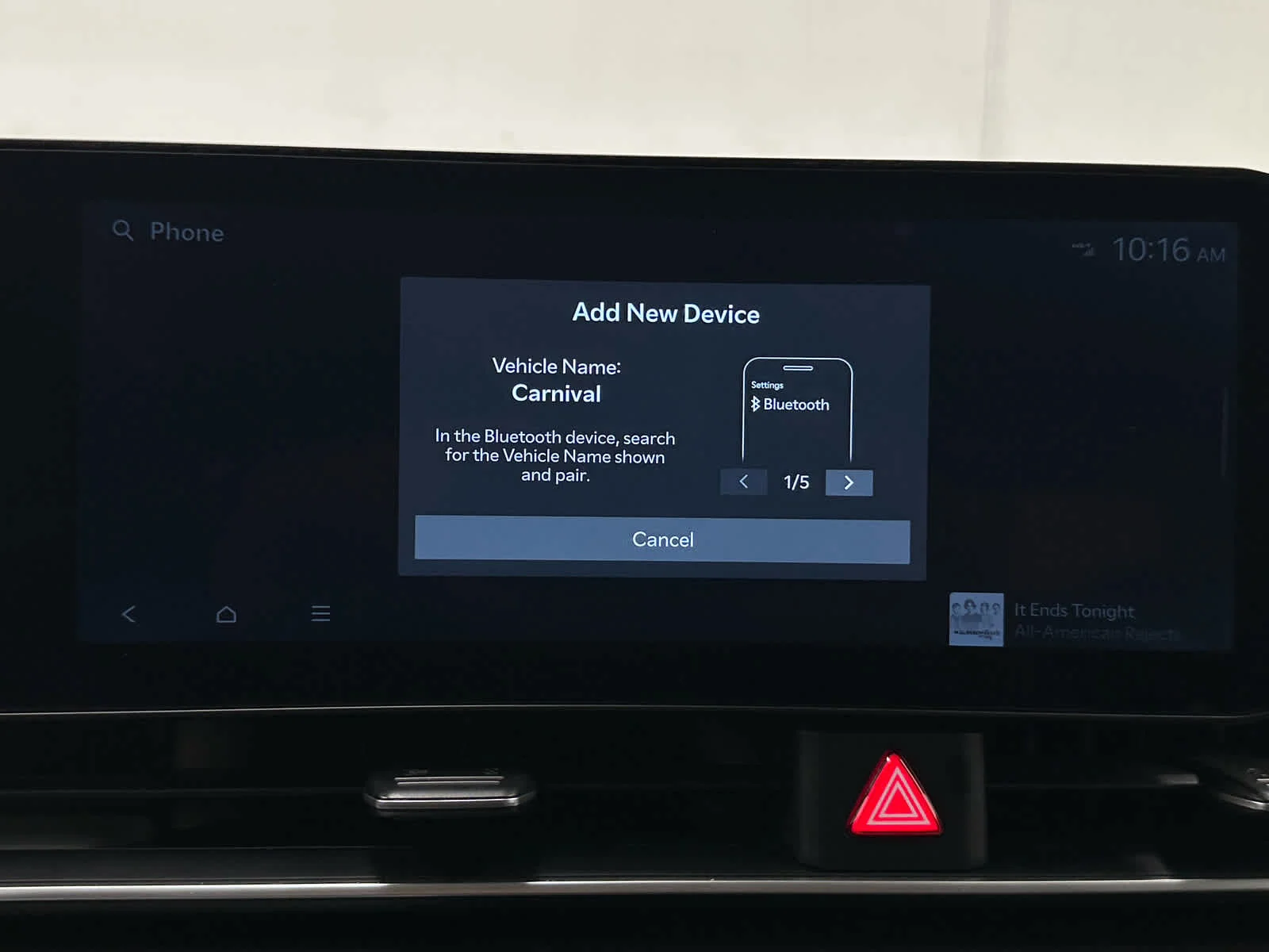 Used 2025 Snow White Pearl Kia SX image 37