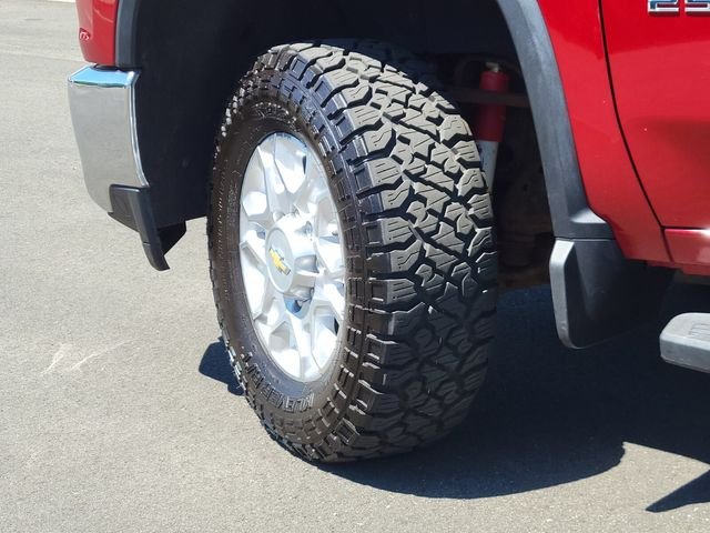 Used 2022 Red Chevrolet LTZ image 36