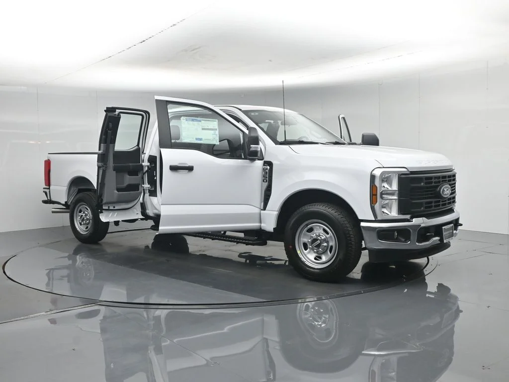 New 2026 White Ford XL image 30