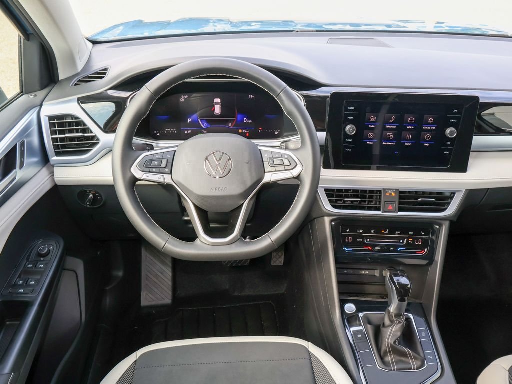New 2026 Blue Volkswagen 1.5T SE image 16