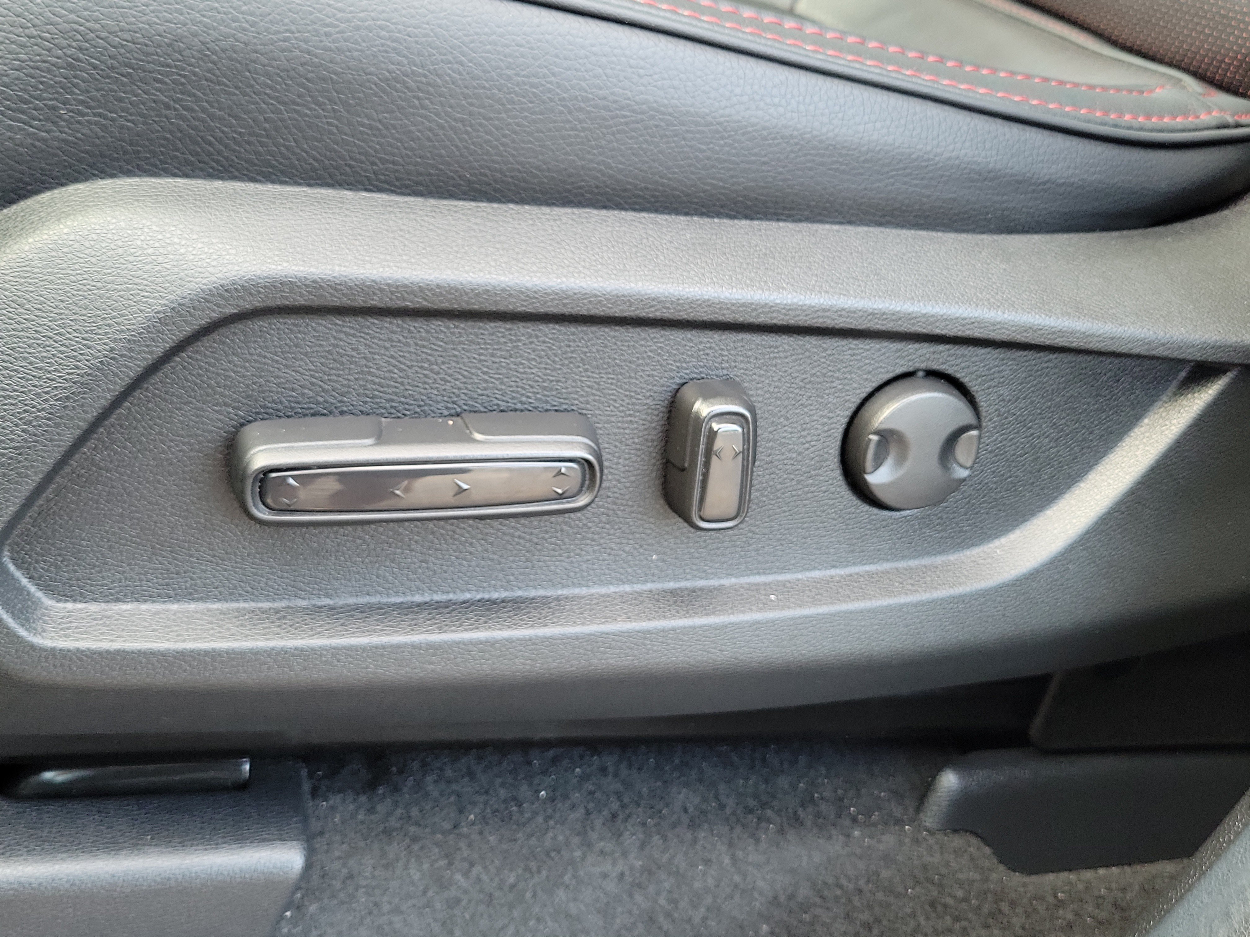 2025 Honda Pilot Black Edition - Photo 52