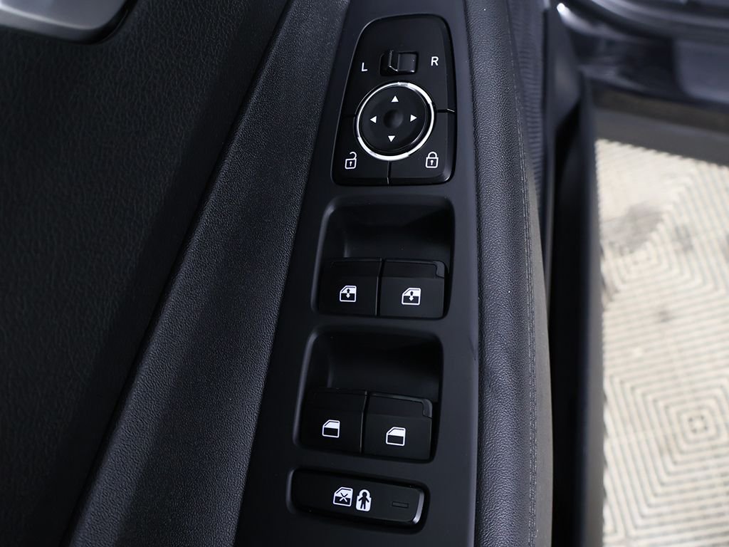 Used 2021 Black Hyundai SEL image 30