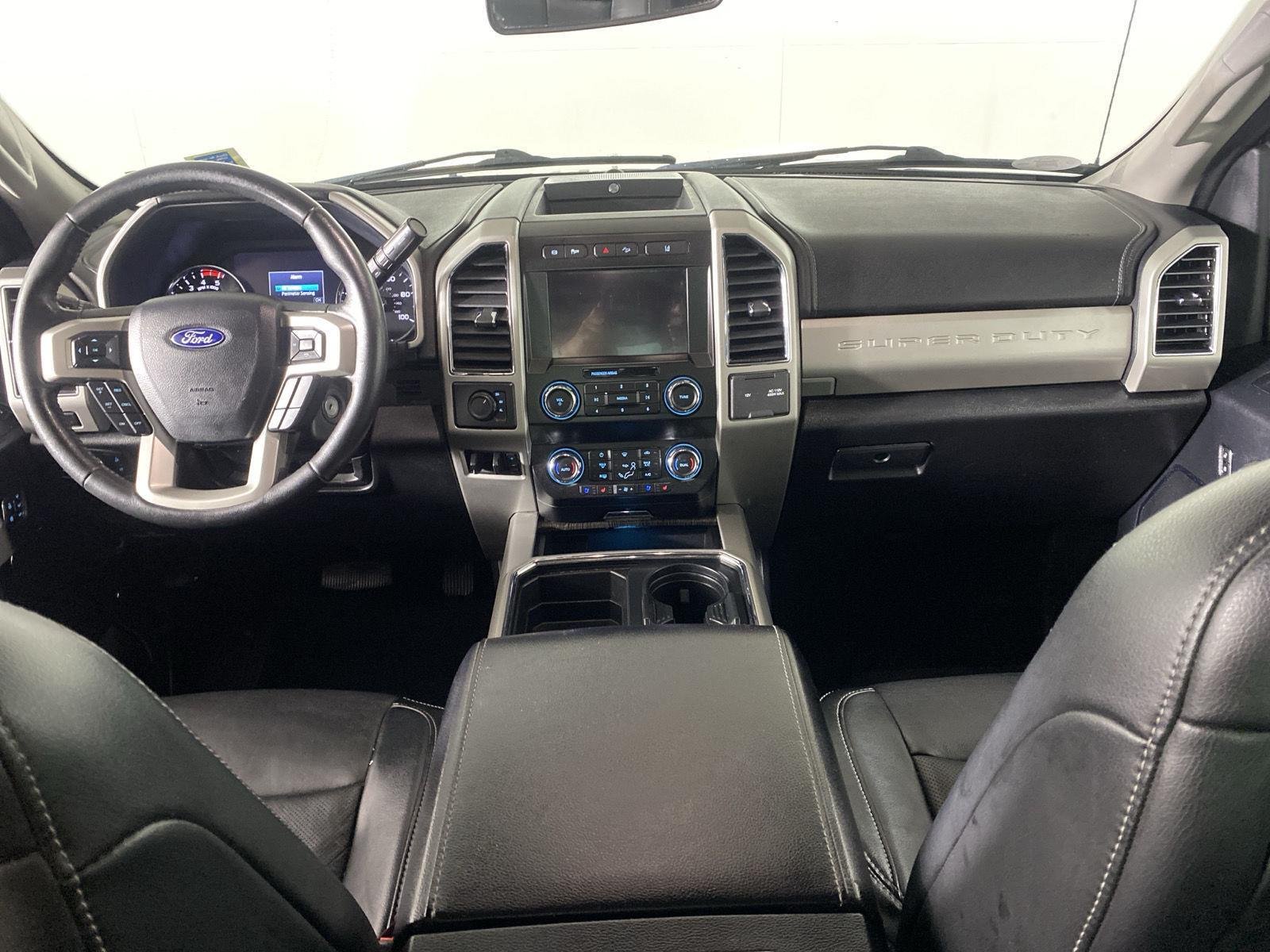 Used 2020 Blue Jeans Ford Lariat image 34