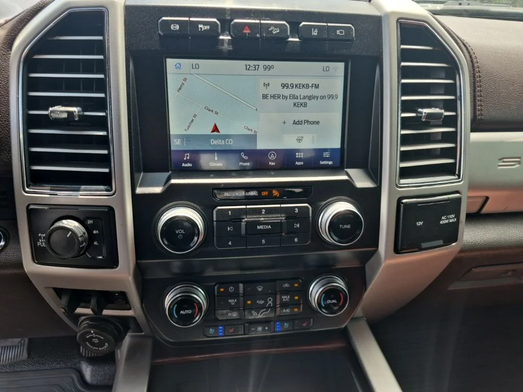 Used 2020 Agate Black Metallic Ford King Ranch image 22