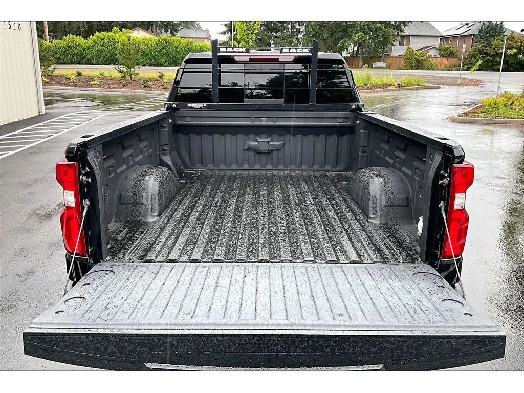 Used 2022  Chevrolet LT Trail Boss image 34