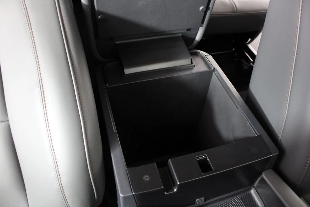 New 2026 Agate Black Metallic Ford Active image 21