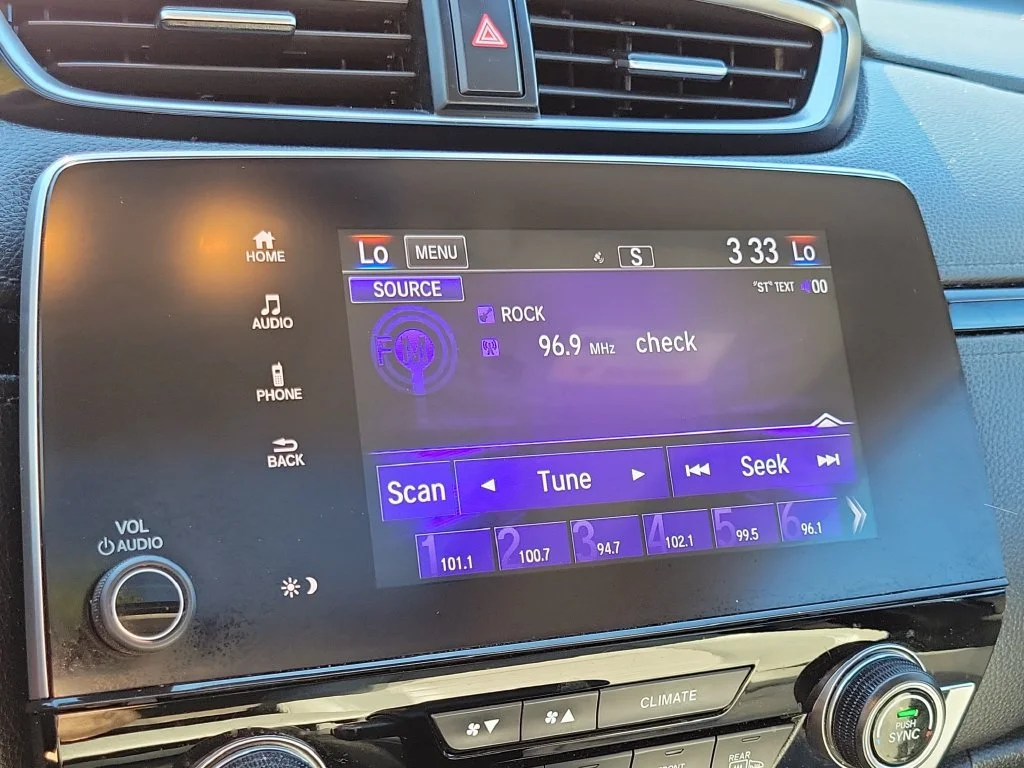 Used 2018 Black Honda EX-L image 26