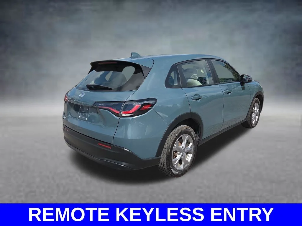 Used 2024 Silver Honda LX image 5