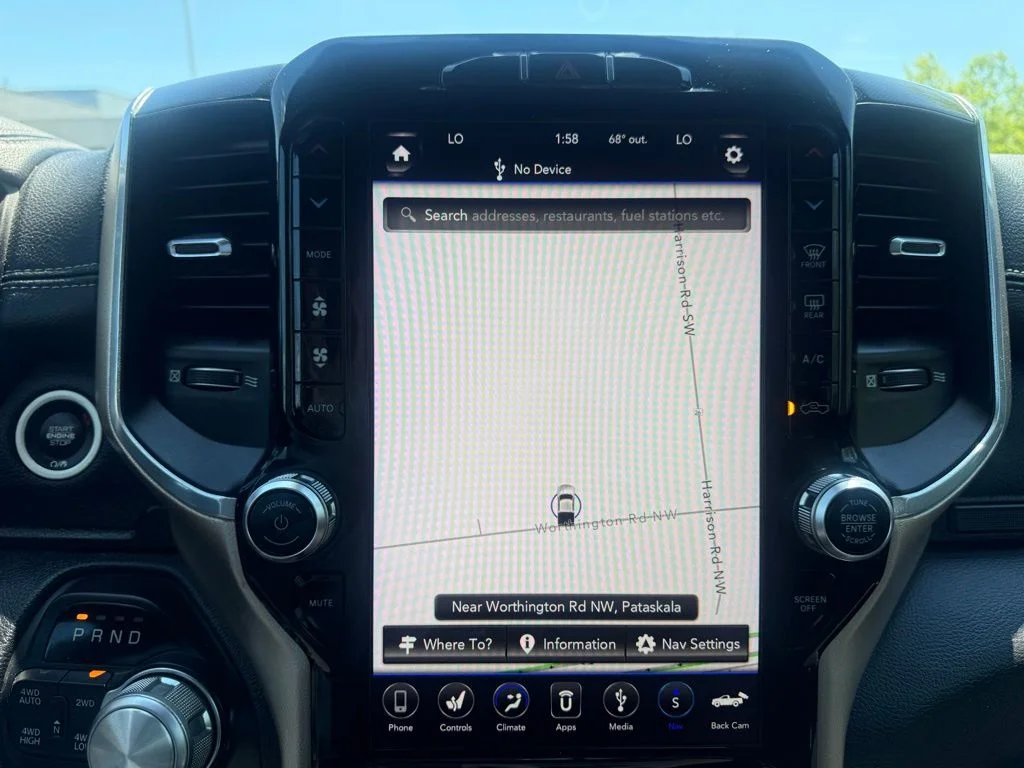 Certified Used 2019 Black Ram Laramie image 24