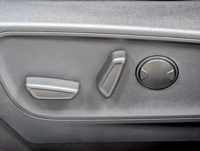 New 2026 Shadow Black Ford Outer Banks image 42