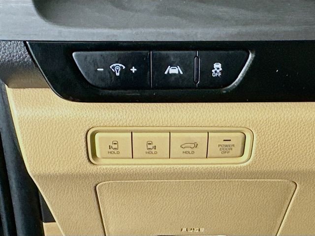 Used 2024 Gray Kia EX image 12