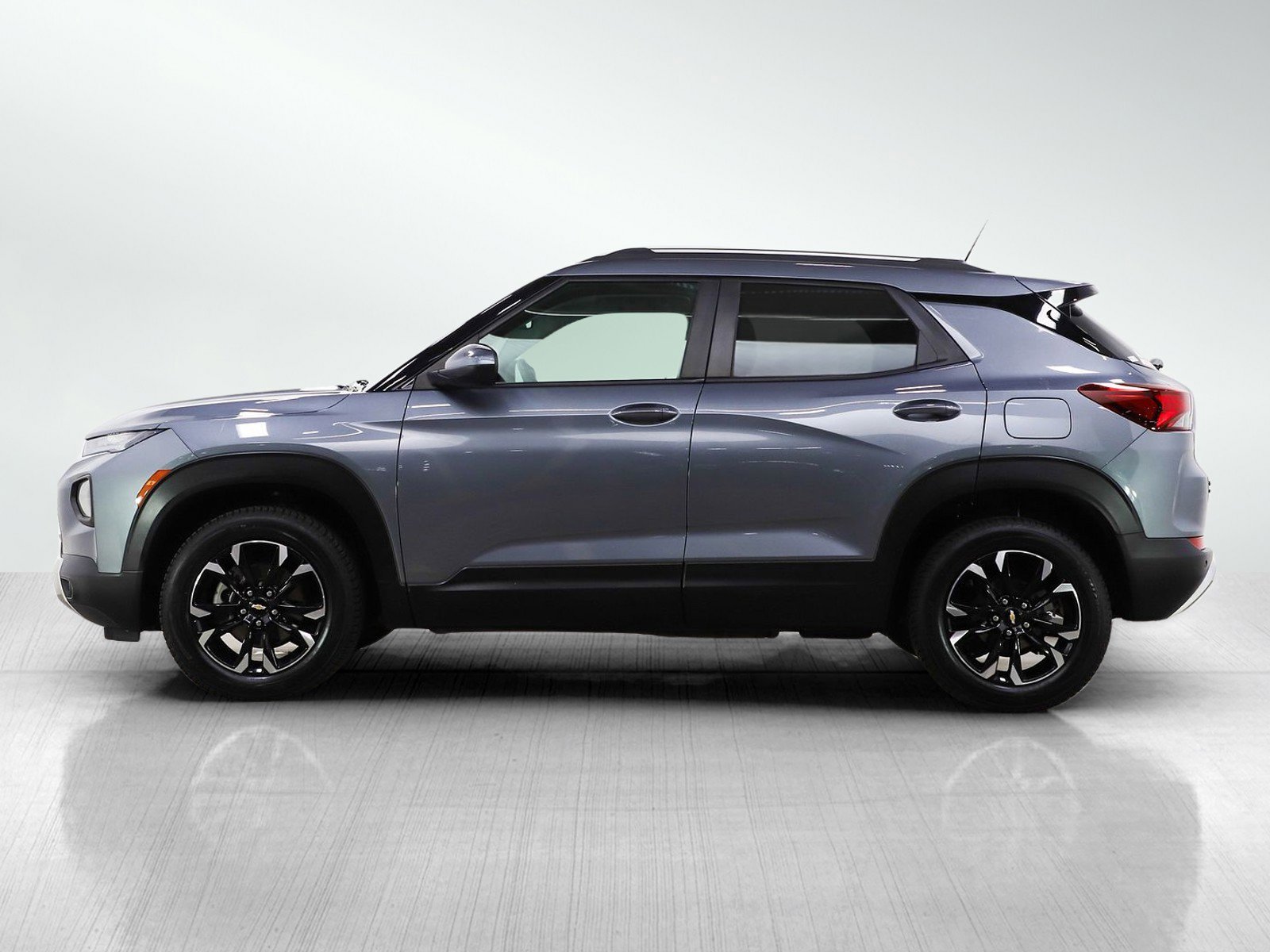 Used 2021 Chevrolet Trailblazer LT with VIN KL79MRSL0MB134683 for sale in White Bear Lake, Minnesota