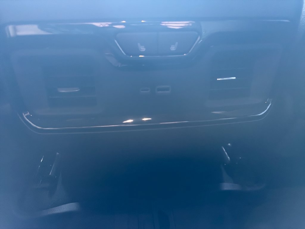 2026 Chevrolet Silverado 2500HD ZR2 - Photo 22