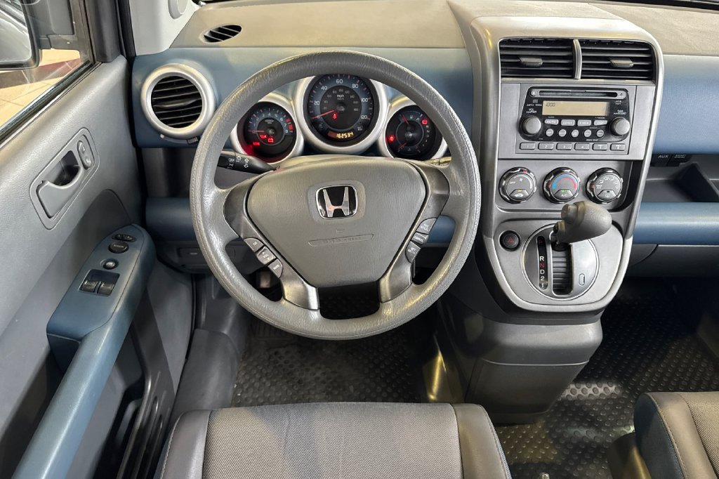 Used 2006 Alabaster Silver Metallic Honda EX-P image 17