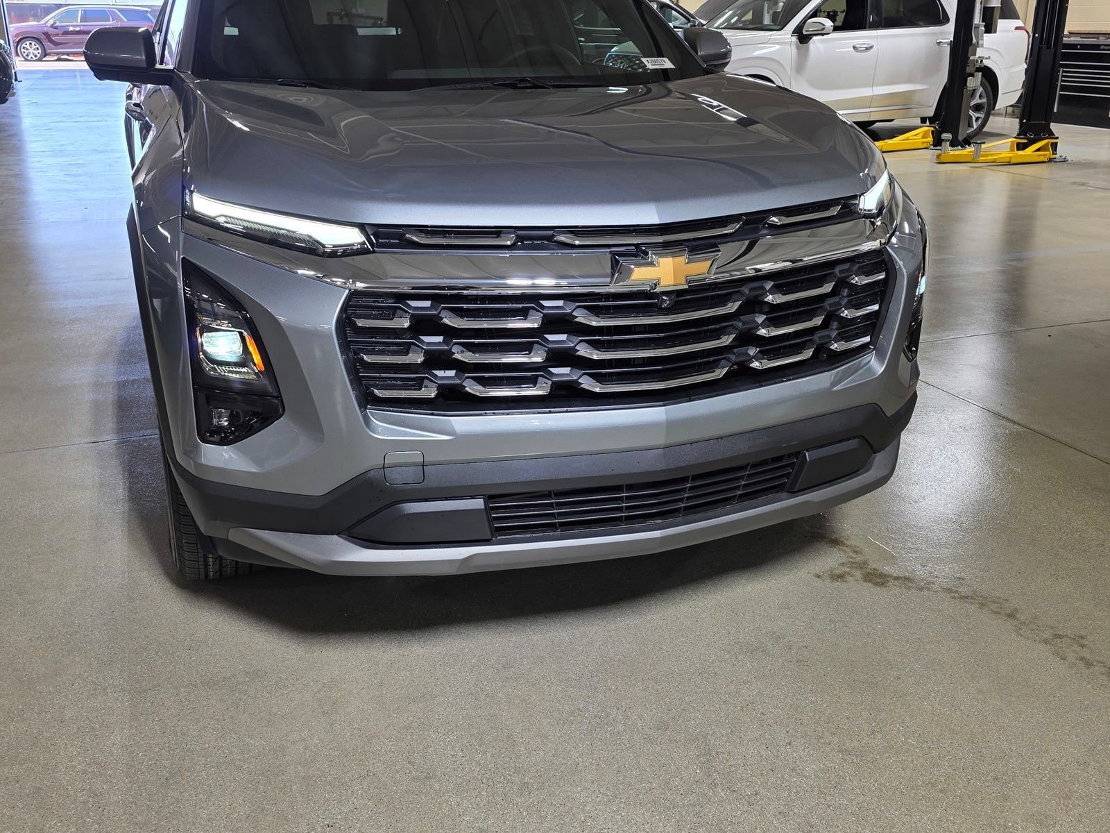 New 2027 Sterling Gray Metallic Chevrolet LT image 9