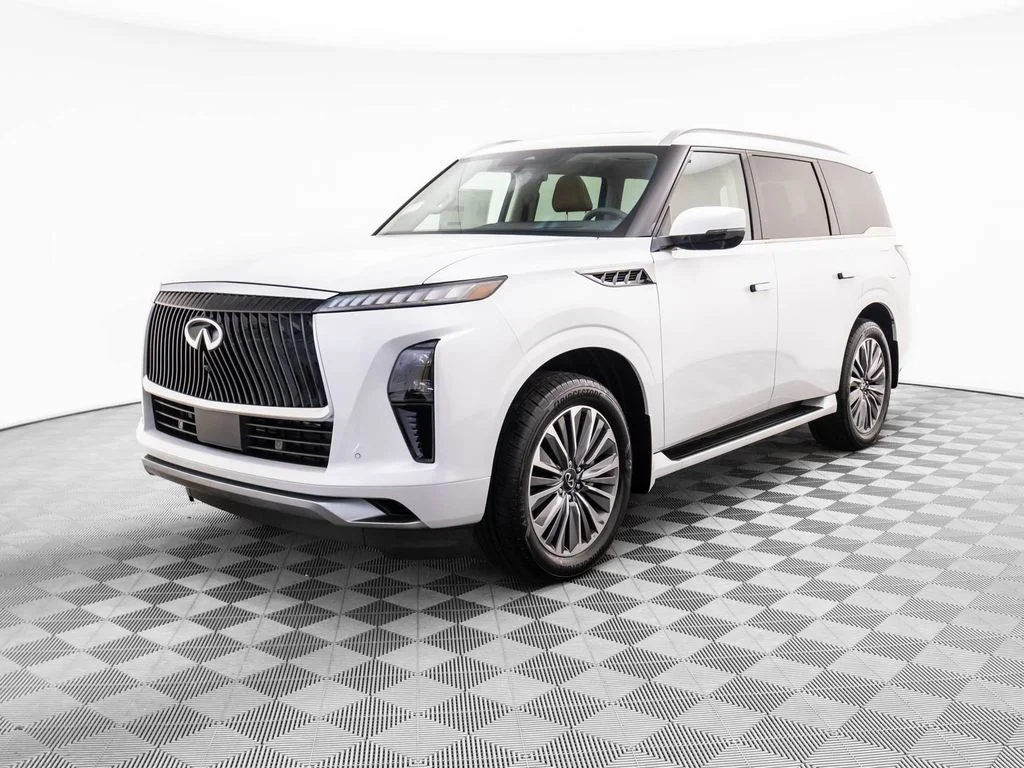 2026 INFINITI QX80 Luxe 4WD's photo