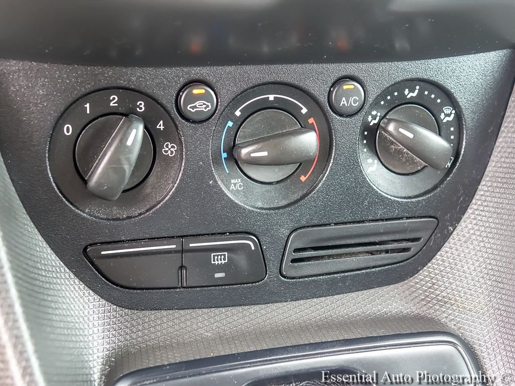 Used 2016 Solar Metallic Ford XL image 17