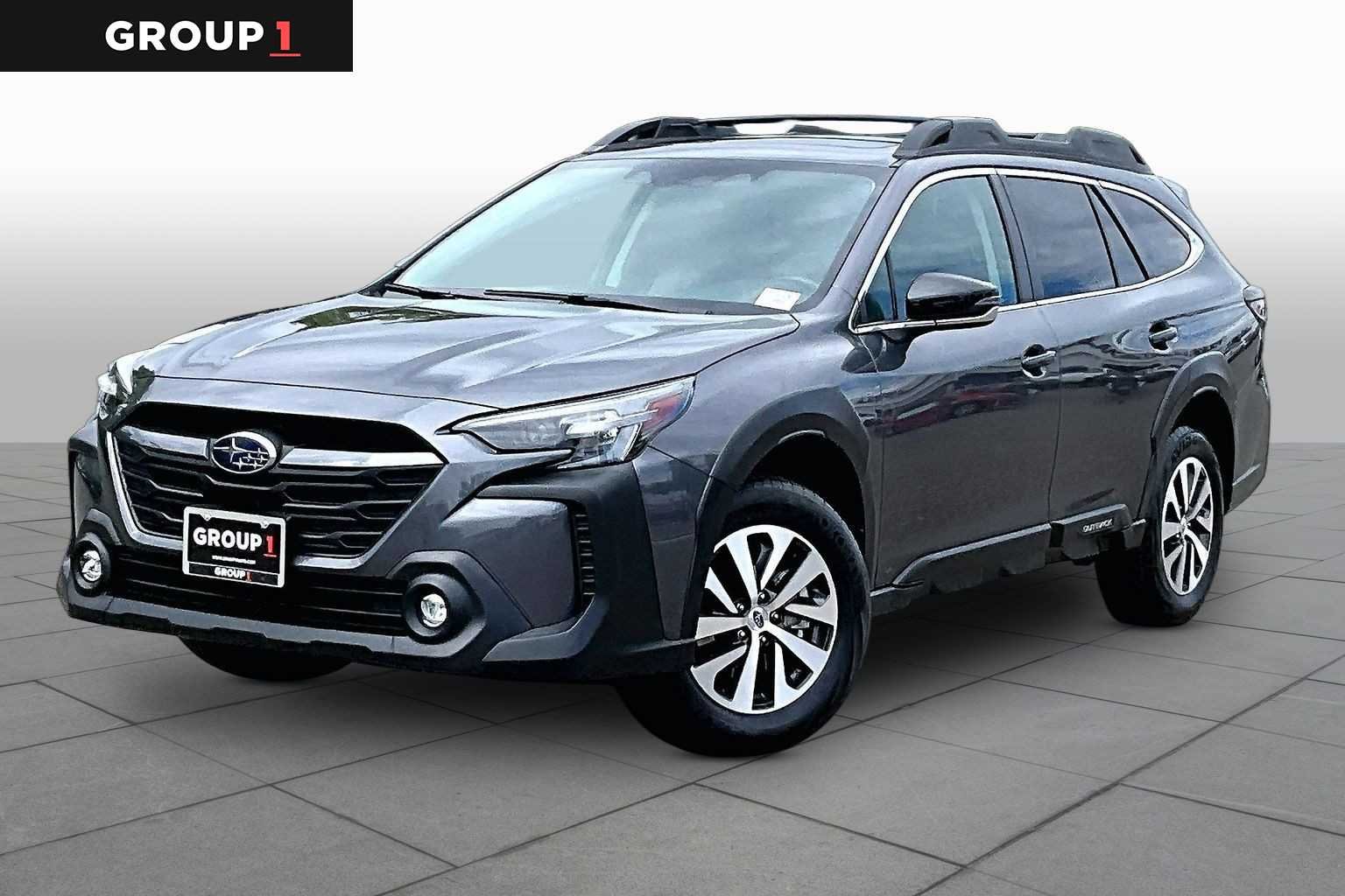 2025 Subaru Outback Premium's photo