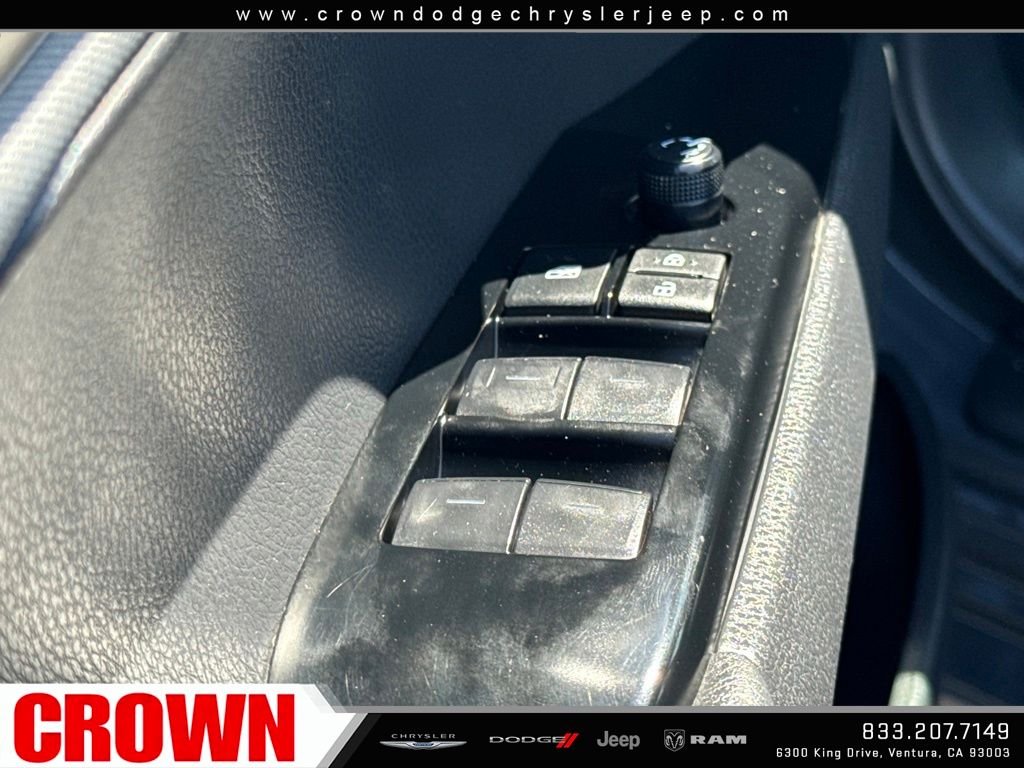 Used 2025  Toyota LE image 20