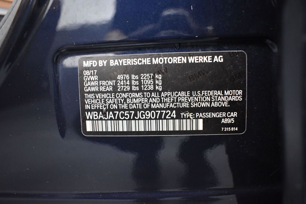 Used 2018 Blue BMW 530i xDrive image 17