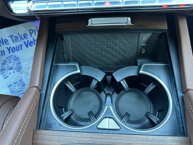 Used 2026 Twilight Blue Metallic Mercedes-Benz GLS 450 image 37