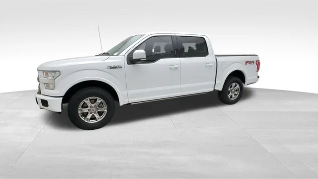 Used 2017 White Ford Lariat image 6