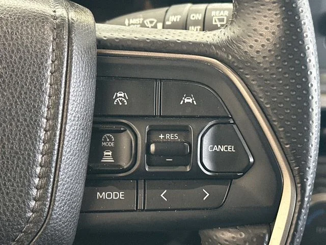 Used 2025 White Toyota SR5 image 20