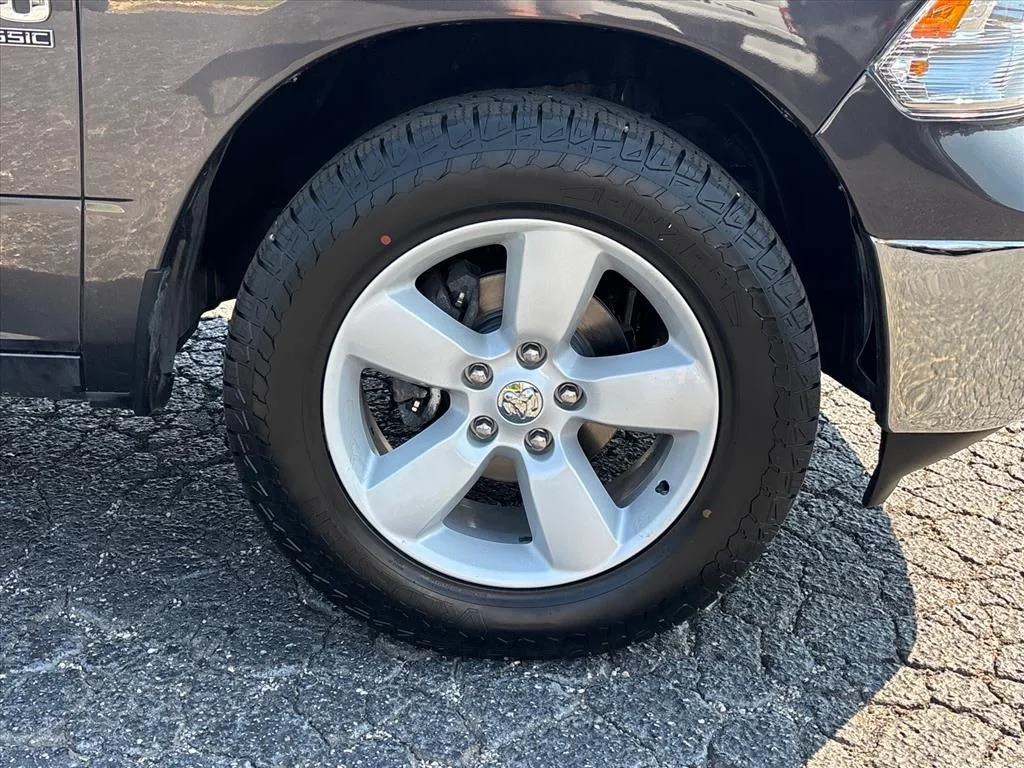 Used 2023 Gray Ram SLT image 10